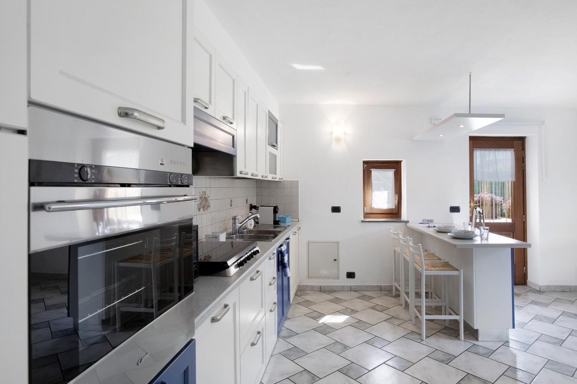Casa Sabrina - Appartamento Blu Aosta Esterno foto