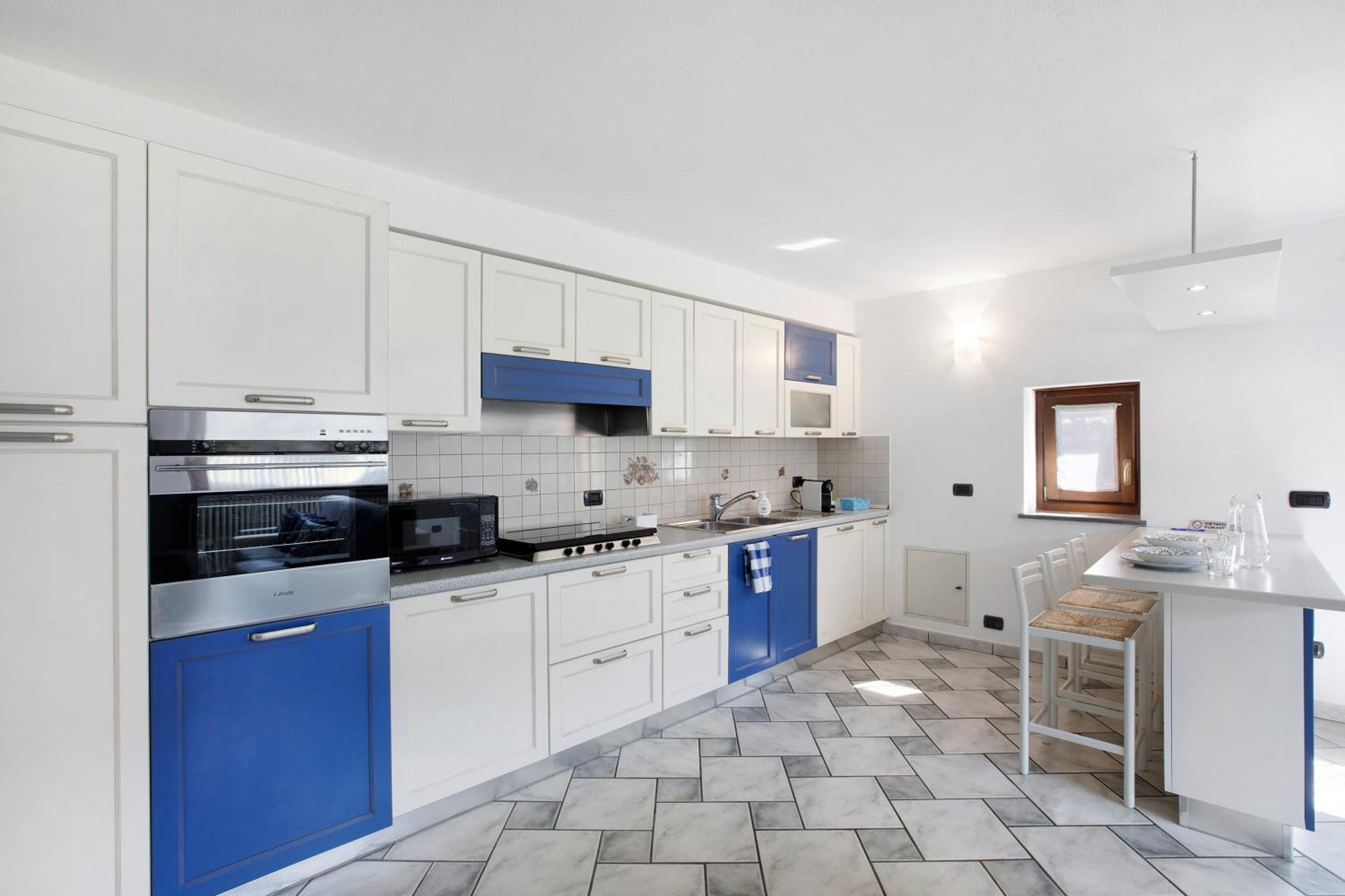 Casa Sabrina - Appartamento Blu Aosta Esterno foto