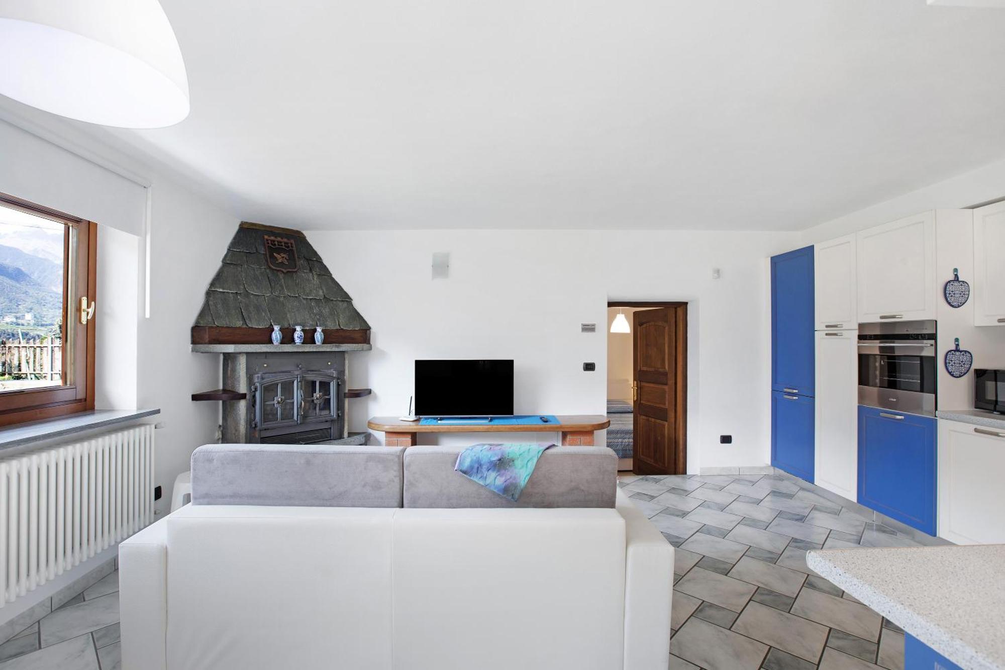 Casa Sabrina - Appartamento Blu Aosta Esterno foto